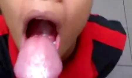 Dia pertama... maka bokep janda liar dia lalu