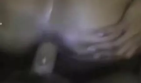 Cina di kamar hotel bokep janda genit