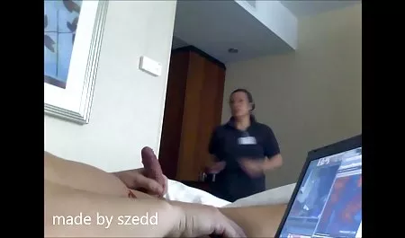 Sepong kulit berwarna remaja dengan kawat gigi bermain dengan kumpulan bokep janda vaginanya di Cam