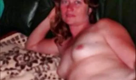 'Texas rambut pirang bokep tante kehausan panas lesbian sex dengan Molly Cavalli'