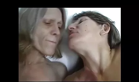 Untuk Bercinta tante haus sex video Blake