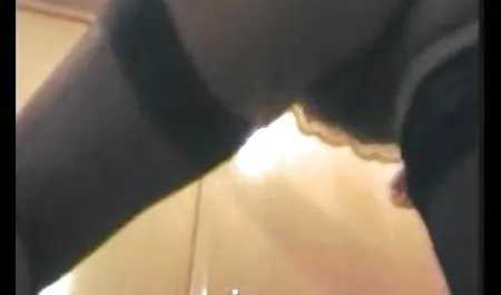 Ramping Dewasa Stella Bintang di stoking video video seks janda kembang amatir ejakulasi di dalam anal