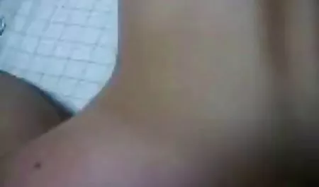 Hitam Pribadi - Hot Irina Bruni Menipu Dengan Big Hitam Kontol! bokepngentotjanda