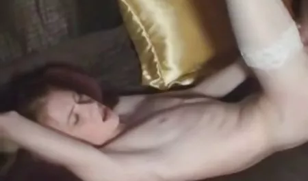 Red riding Hood bercinta dengan manis sex bokep janda jalur hutan
