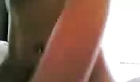 gadis acak bereaksi terhadap bokep viral janda sperma