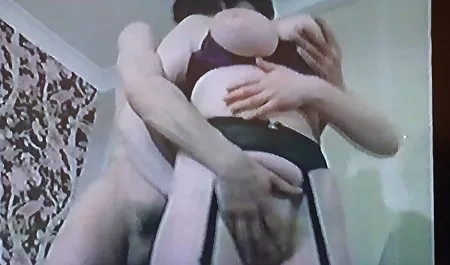 Jepang Ho menulis melalui celana video bokep janda kembang dalam dan di lantai